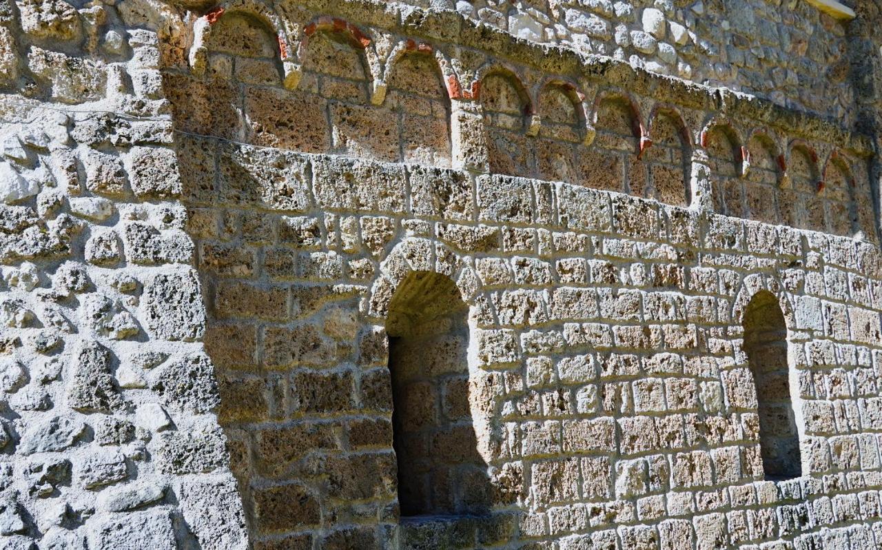 Abbazia Ss. Quirico E Giulitta Hotel Micigliano Exterior photo