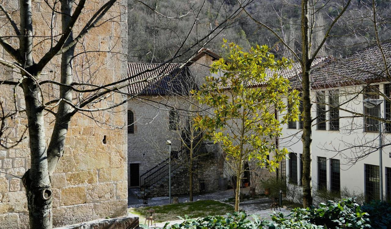 Abbazia Ss. Quirico E Giulitta Hotel Micigliano Exterior photo