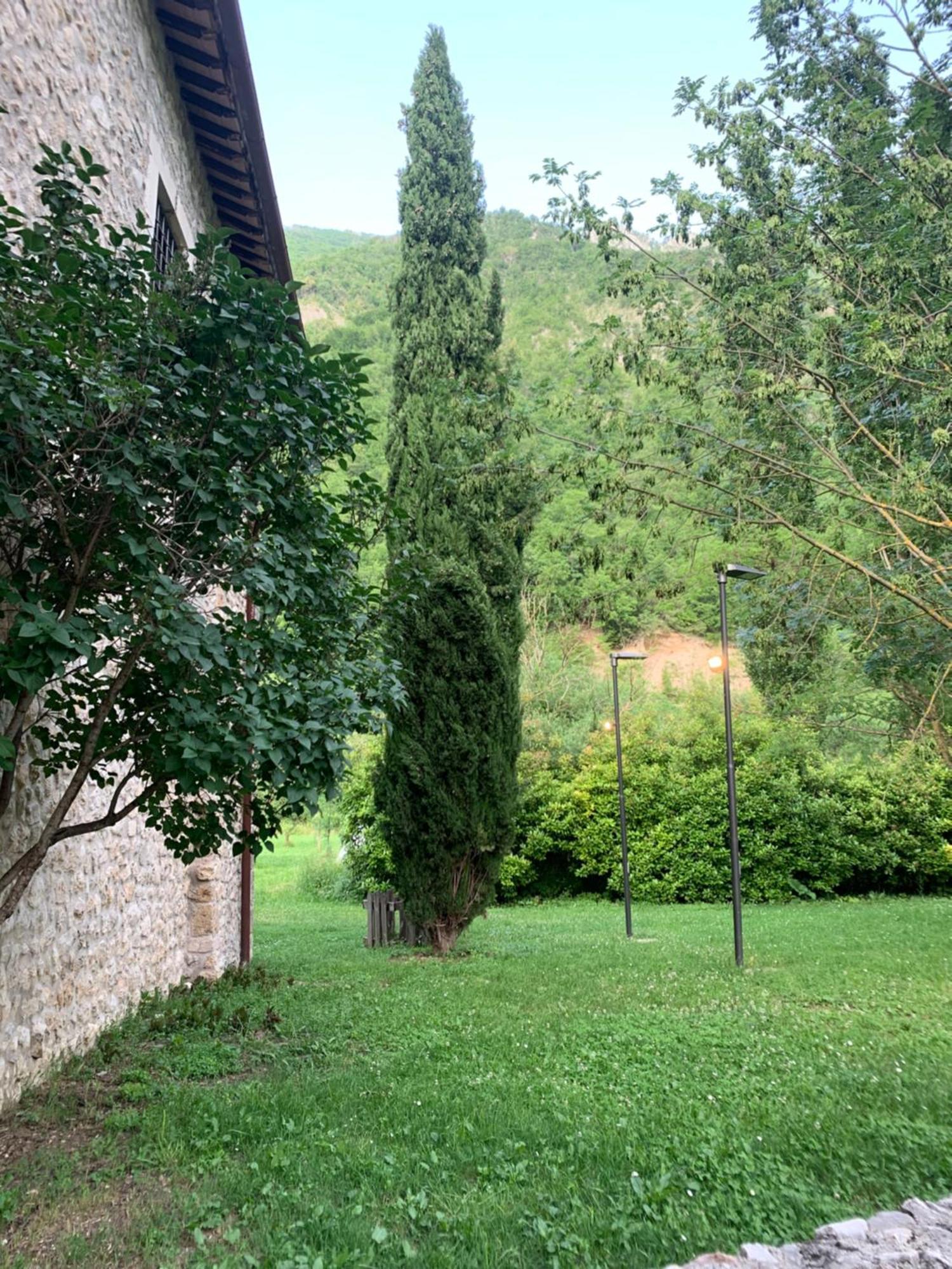 Abbazia Ss. Quirico E Giulitta Hotel Micigliano Exterior photo